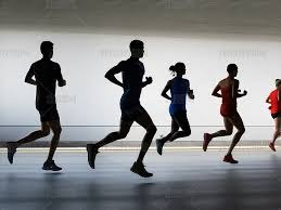 被摆上货架！拿着队内第5高薪的穆迪，勇士为何要送走他？