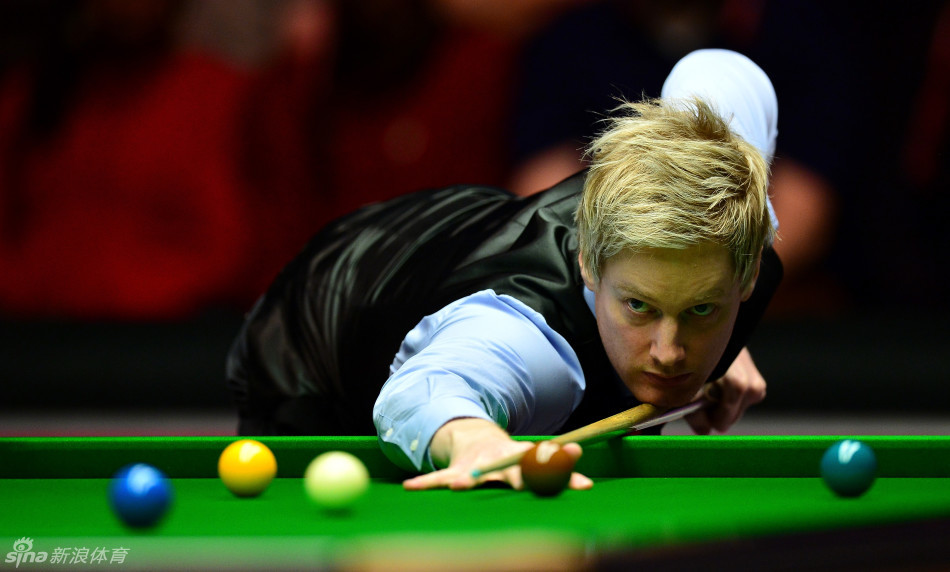 西蒙斯在战 西蒙斯在战