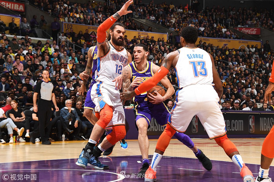 在比赛的瞬 在比赛的瞬