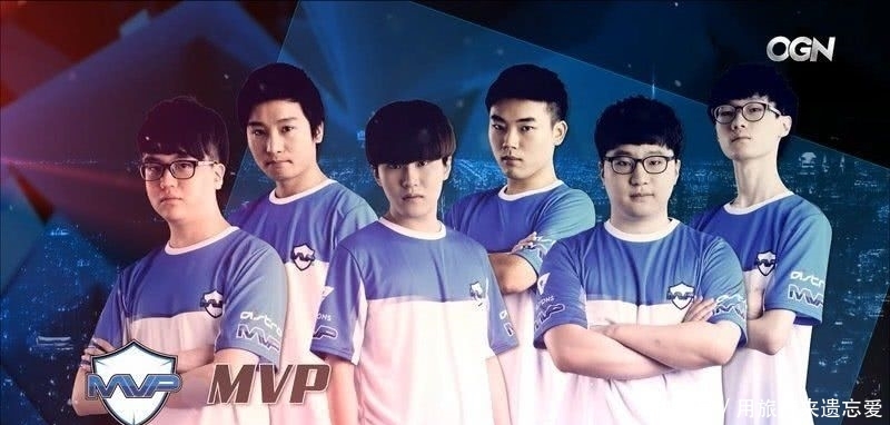 面对职业伙 面对职业伙